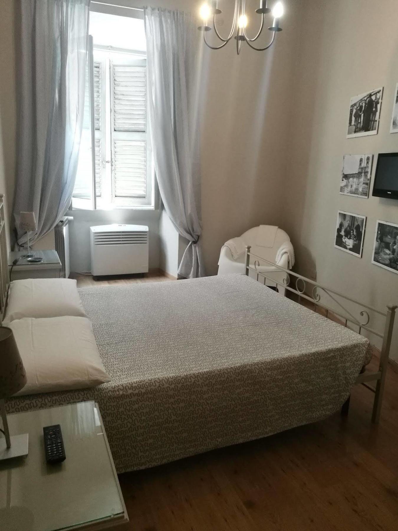 ホテル Residenza Ottaviani Roma エクステリア 写真