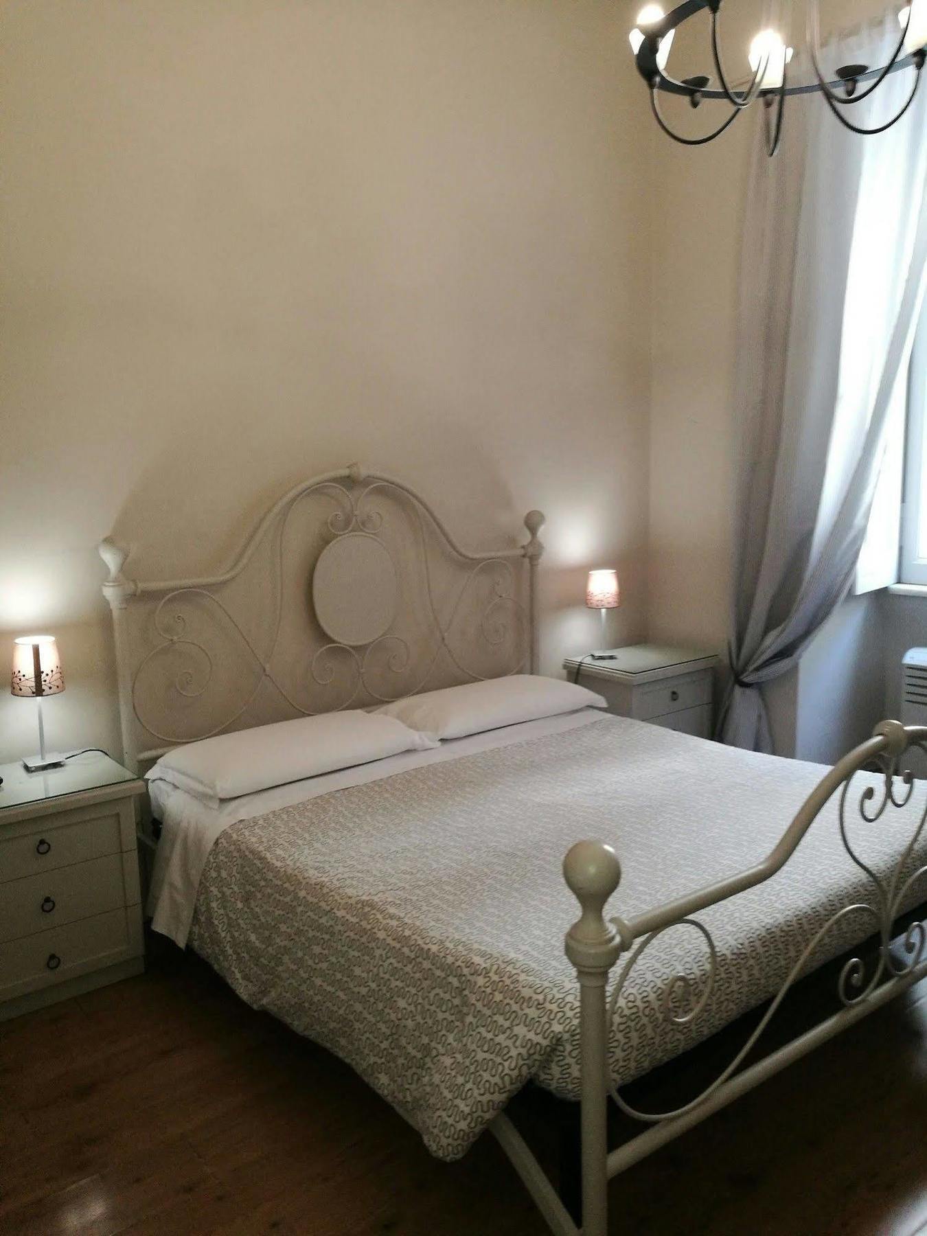 ホテル Residenza Ottaviani Roma エクステリア 写真