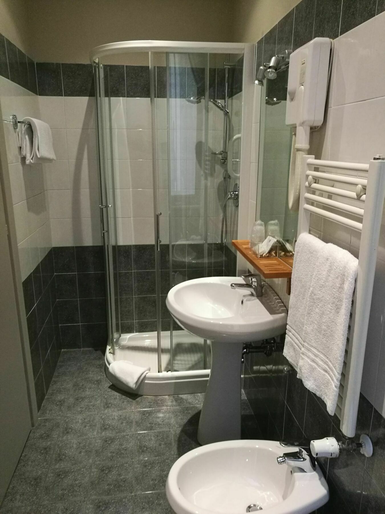 ホテル Residenza Ottaviani Roma エクステリア 写真